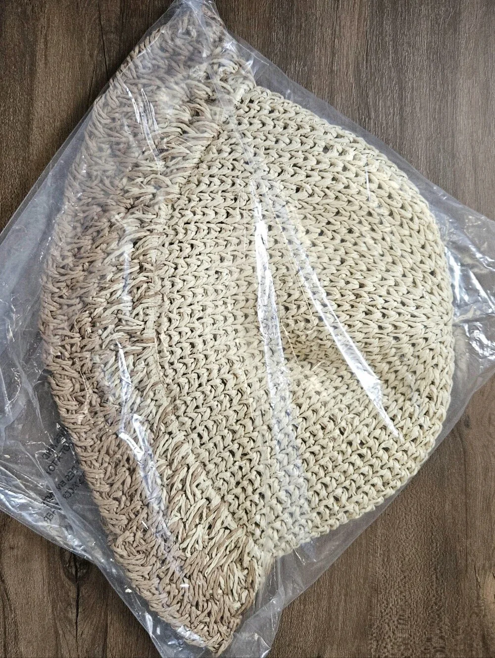 Eugenia Kim New York Designer Fitted Cute Bailey Natural Ombre Straw Bucket Hat